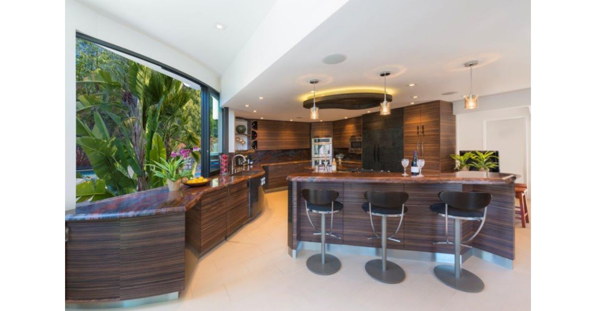 Kitchen Expo 1 LuxeSource Luxe Magazine The Luxury Home Redefined